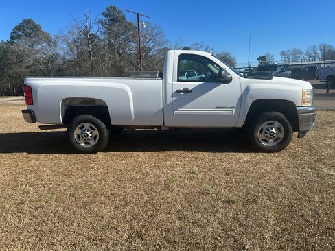 Used 2013 Chevrolet Silverado 2500 LT w/ Interior Plus Package image 7