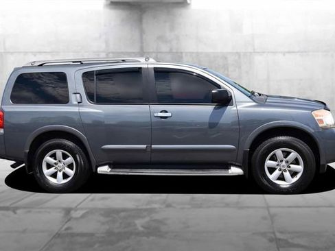 Used 2014 Nissan Armada SV AWD/4WD image 5