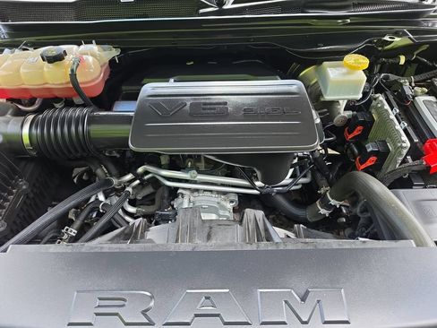 Used 2021 RAM 1500 Big Horn AWD/4WD image 14