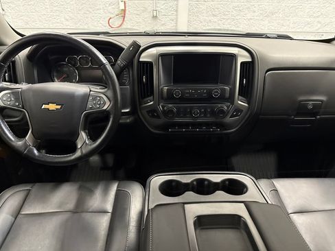 Used 2018 Chevrolet Silverado 1500 LTZ w/ LTZ Plus Package AWD/4WD image 13