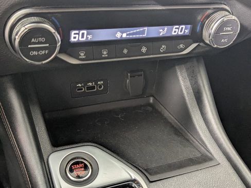 Used 2021 Nissan Sentra SR image 19