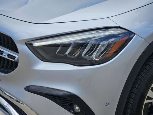 Certified 2025 Mercedes-Benz GLA 250 image 26