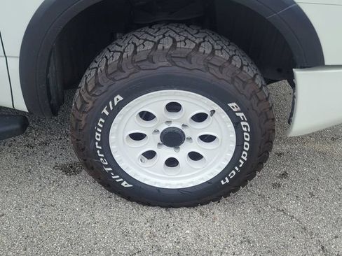 Certified 2021 Nissan Titan PRO-4X AWD/4WD image 7