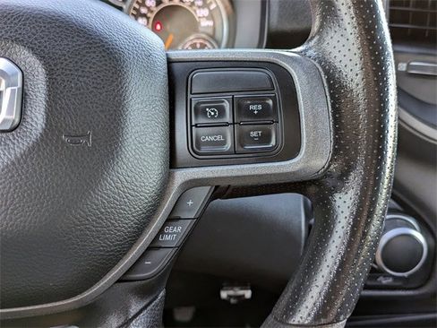 Used 2022 RAM 2500 Tradesman w/ Chrome Appearance Group image 25