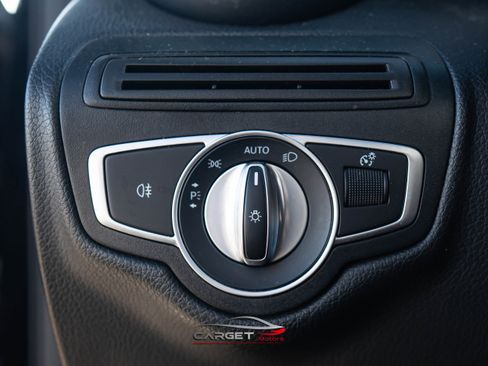 Used 2020 Mercedes-Benz GLC 300 4MATIC Coupe image 35