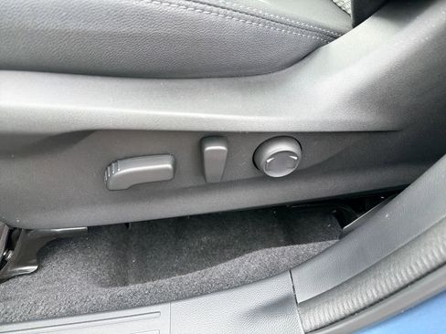 Certified 2023 Subaru Forester Premium AWD/4WD image 22