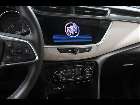 Used 2021 Buick Encore GX Essence w/ Advanced Technology Package AWD/4WD image 9