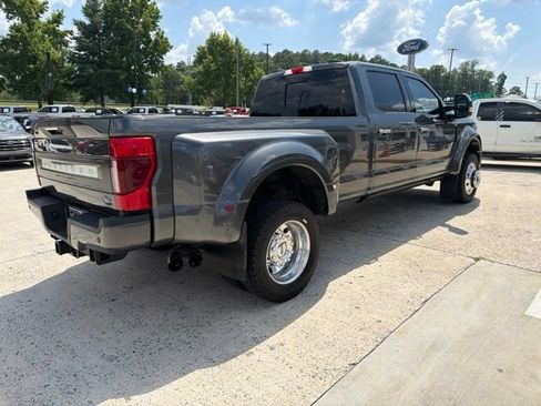 Used 2020 Ford F450 Platinum w/ FX4 Off-Road Package AWD/4WD image 26