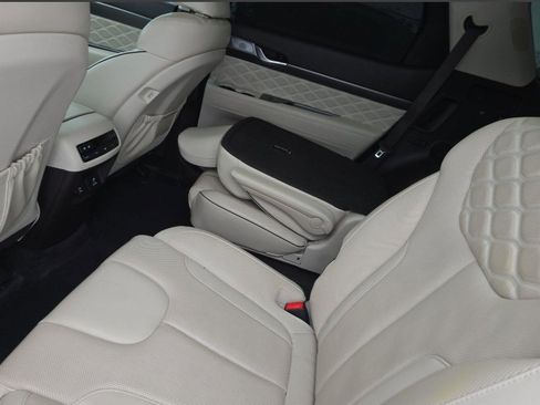 Used 2020 Hyundai Palisade Limited image 15