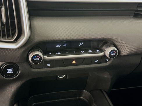 Used 2025 MAZDA CX-50 AWD 2.5 S w/ Premium Package image 24