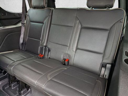 Used 2023 GMC Yukon SLT AWD/4WD image 28