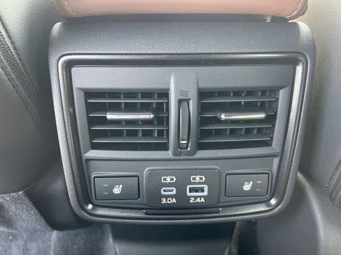 New 2026 Subaru Forester Touring AWD/4WD image 18