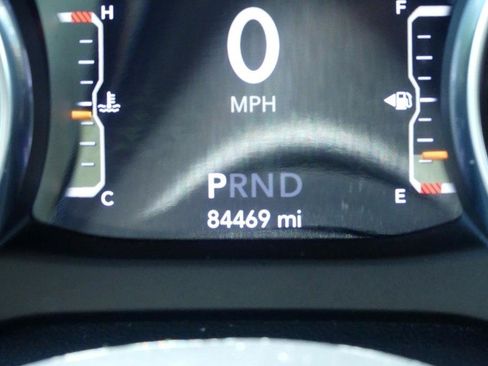 Used 2020 Jeep Wrangler Unlimited Rubicon AWD/4WD image 16