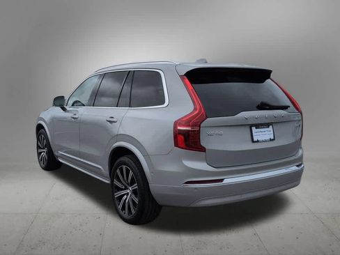 Used 2024 Volvo XC90 B5 Plus AWD/4WD image 4