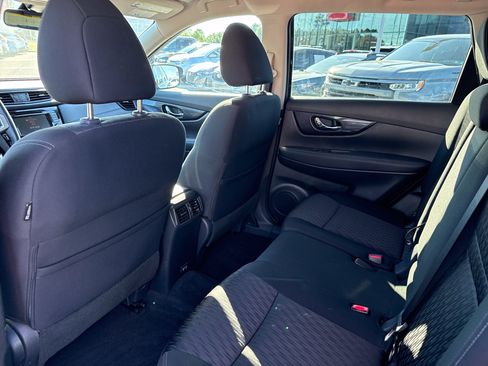 Used 2020 Nissan Rogue S w/ Special Edition Package AWD/4WD image 19