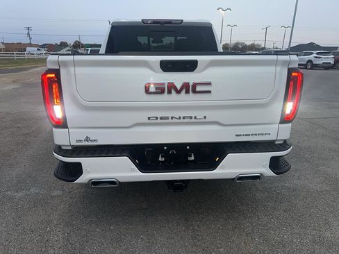 Used 2022 GMC Sierra 1500 Denali image 6