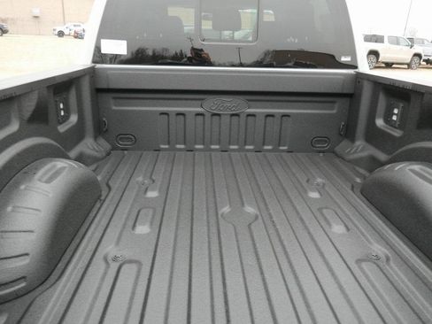 New 2026 Ford F250 Lariat w/ Black Appearance Package image 6