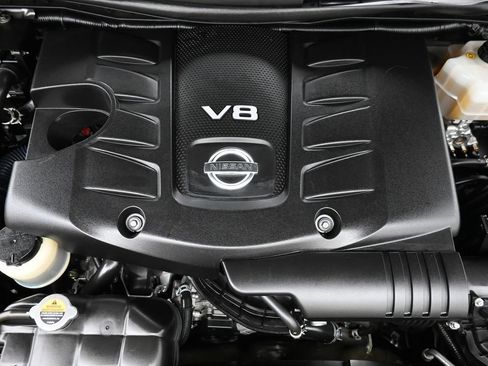 Used 2021 Nissan Armada Platinum AWD/4WD image 32