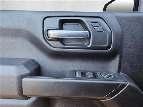 Used 2023 Chevrolet Silverado 1500 Custom AWD/4WD image 21