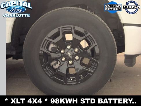 Used 2025 Ford F150 Lightning XLT AWD/4WD image 10