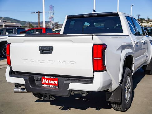 New 2026 Toyota Tacoma SR5 image 11