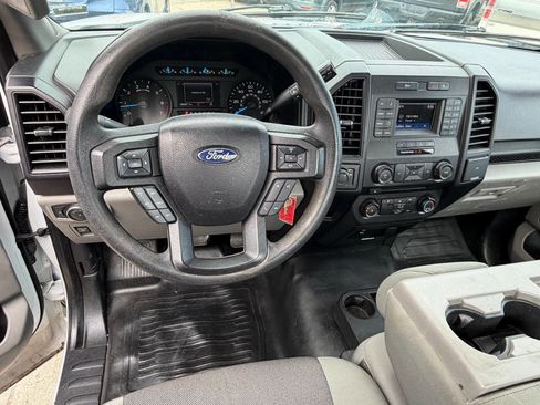 Used 2017 Ford F150 XL w/ Equipment Group 101A Mid image 14