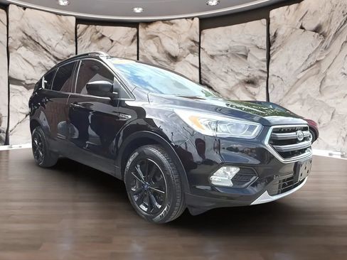 Used 2018 Ford Escape SEL AWD/4WD image 10