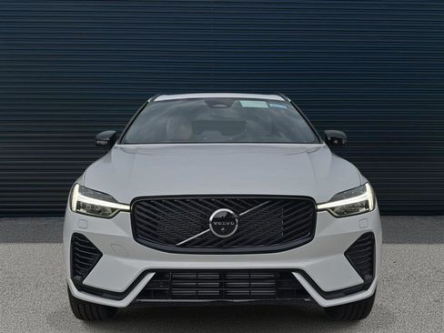 New 2026 Volvo XC60 T8 Plus w/ Protection Package Premier image 2