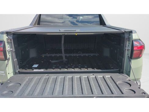 Used 2024 Hyundai Santa Cruz Limited AWD/4WD image 9