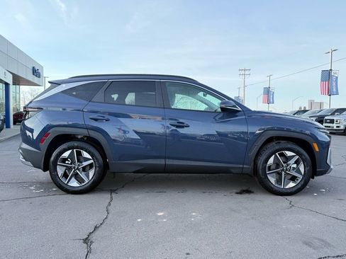 New 2026 Hyundai Tucson SEL FWD image 9