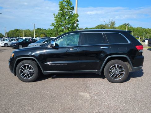 Used 2018 Jeep Grand Cherokee Limited RWD image 3