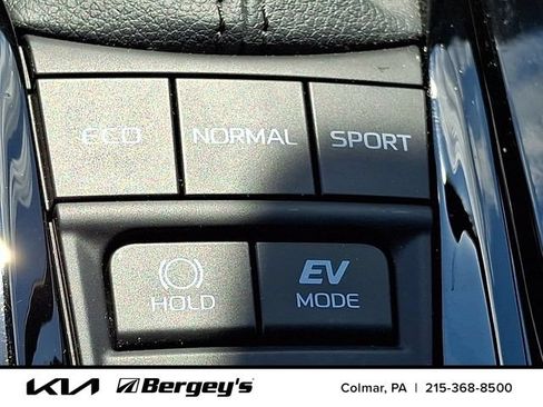 Used 2025 Toyota Camry XSE w/ Premium Plus Package AWD/4WD image 26