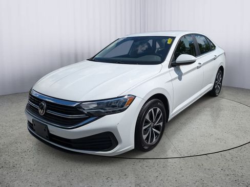 Used 2024 Volkswagen Jetta S FWD image 7