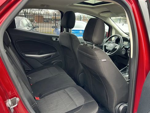 Used 2018 Ford EcoSport SE image 17
