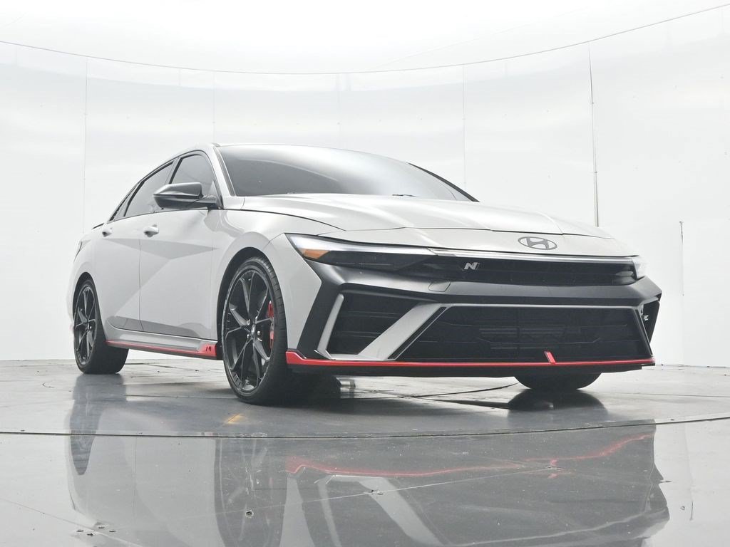 Used 2026 Hyundai Elantra N FWD image 43