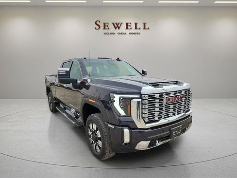 New 2026 GMC Sierra 2500 Denali w/ Denali Reserve Package image 7