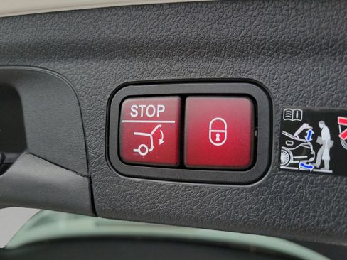 New 2026 Mercedes-Benz GLE 450 4MATIC image 6