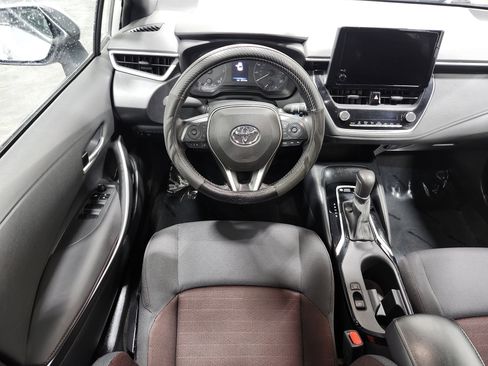 Used 2023 Toyota Corolla SE image 25