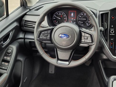Certified 2025 Subaru Crosstrek 2.5i Limited w/ Crosstrek Mirror Package AWD/4WD image 6