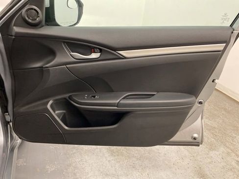 Used 2019 Honda Civic Sport image 31