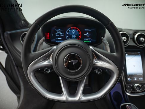 Used 2023 McLaren GT image 26