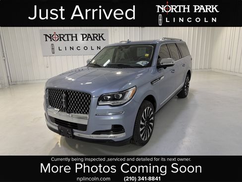 Used 2024 Lincoln Navigator L Black Label AWD/4WD image 1