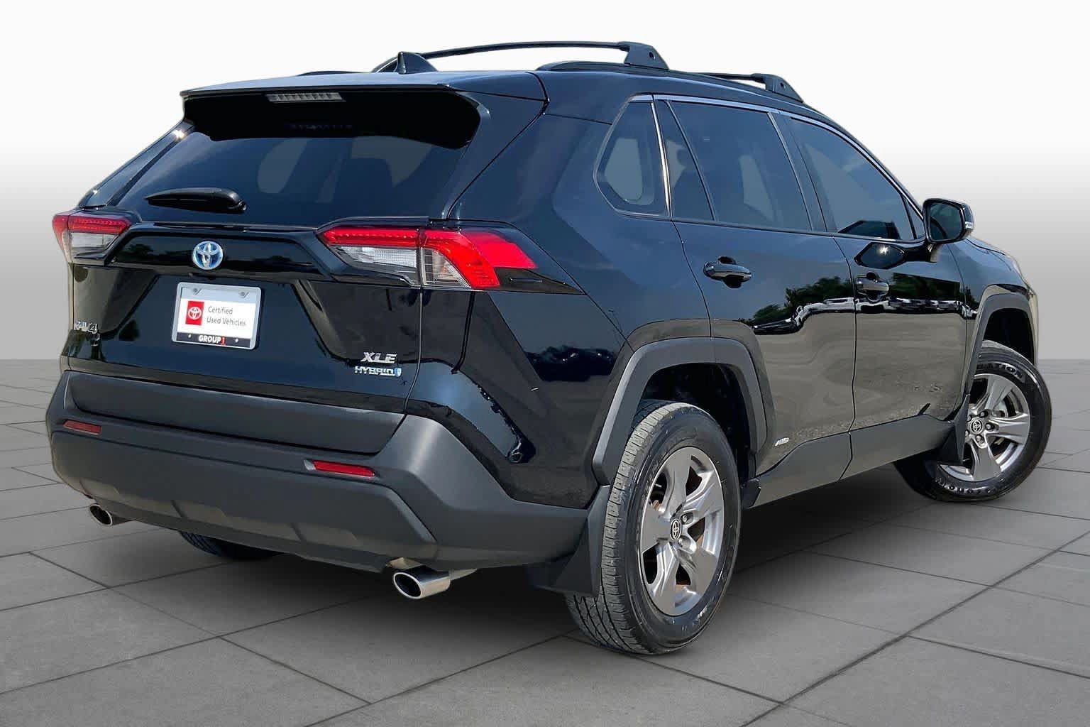 Used 2024 Toyota RAV4 XLE w/ Convenience Package AWD/4WD image 13