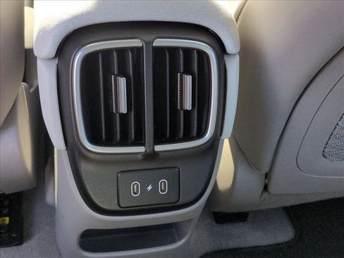 Used 2023 Hyundai Ioniq 6 SEL image 17