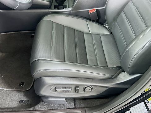 Used 2025 Honda CR-V EX-L image 19