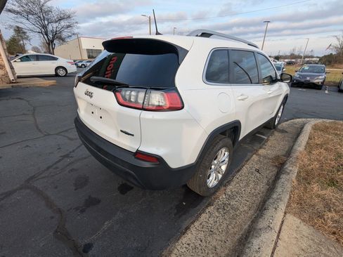Used 2019 Jeep Cherokee Latitude w/ Popular Appearance Group image 7