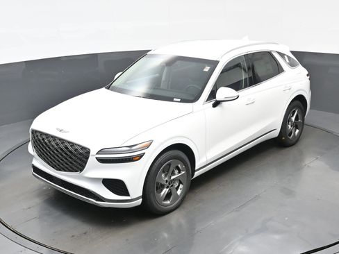 New 2026 Genesis GV70 2.5T image 21