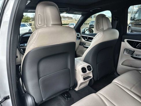 New 2026 Mercedes-Benz GLC 300 image 18