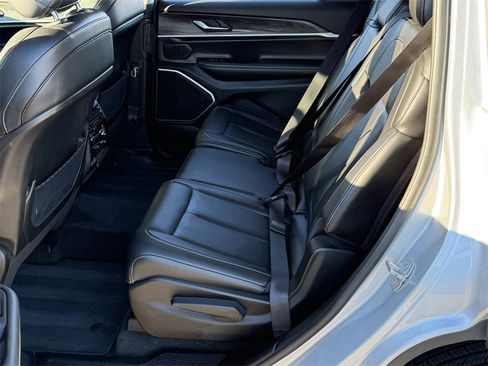 Used 2021 Jeep Grand Cherokee L Limited image 19