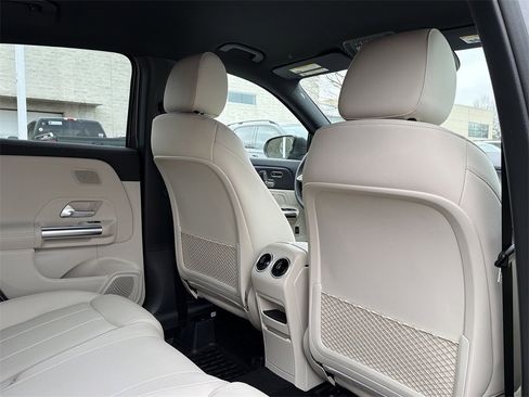 New 2026 Mercedes-Benz GLA 250 4MATIC image 18